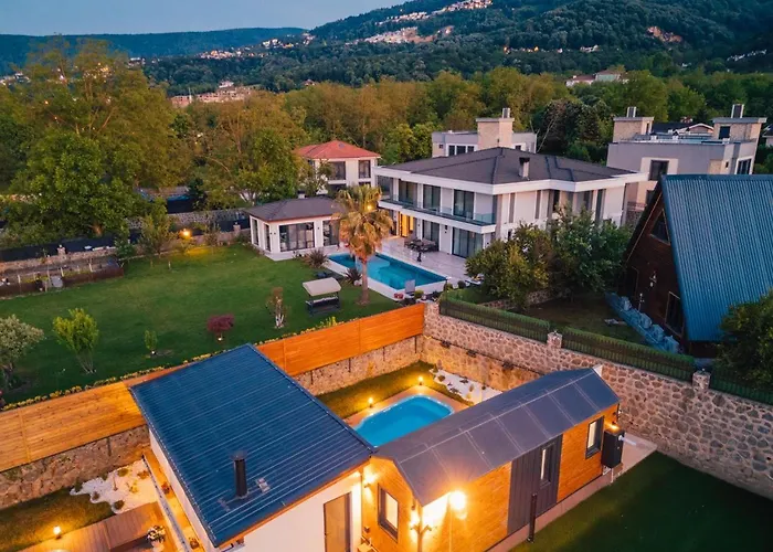 בית נופש The Now ספנג'ה